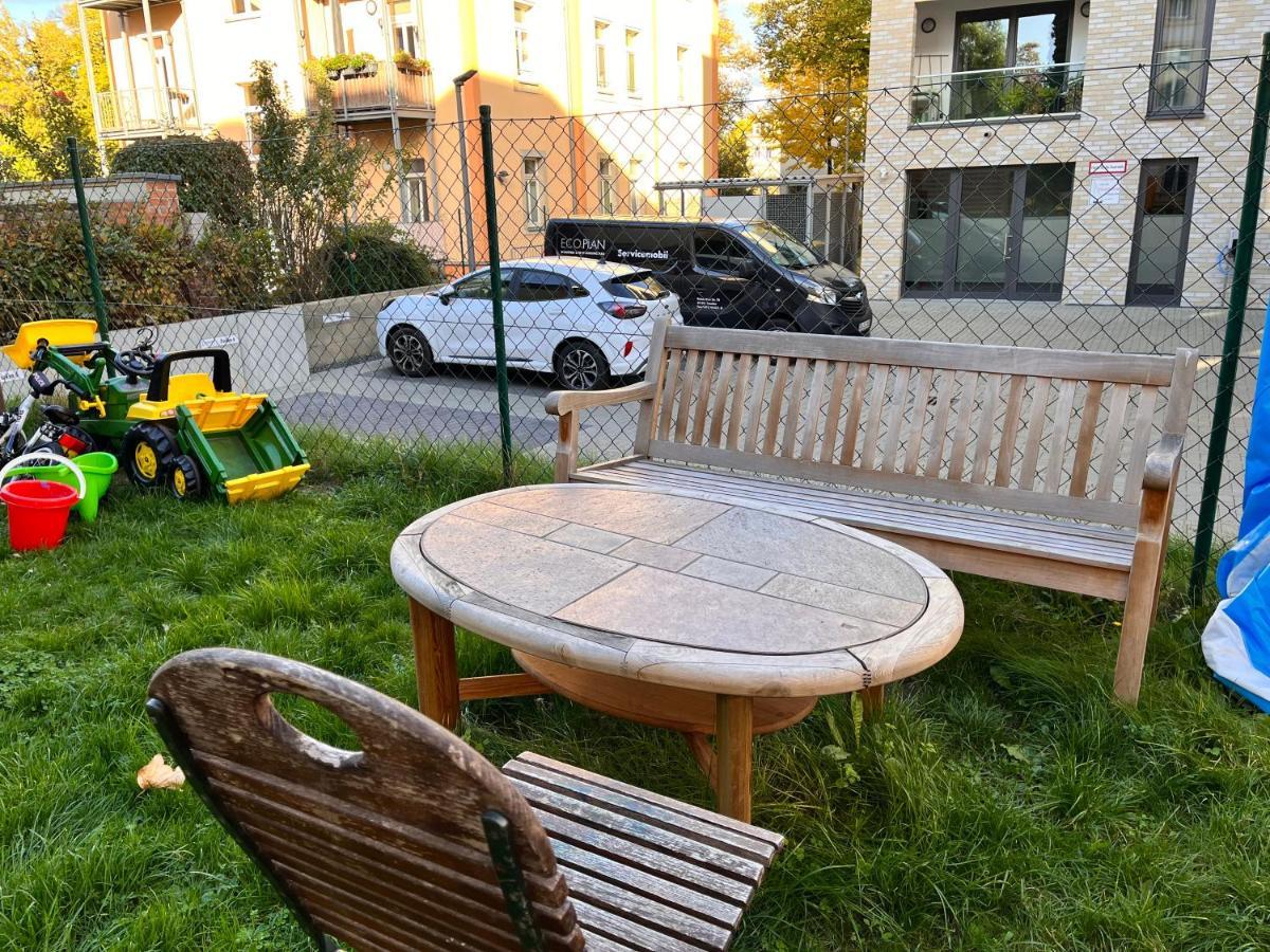 Gemutliche Oase - Tv, Beamer, Kuche Fur 4 Personen Lägenhet Dresden Exteriör bild